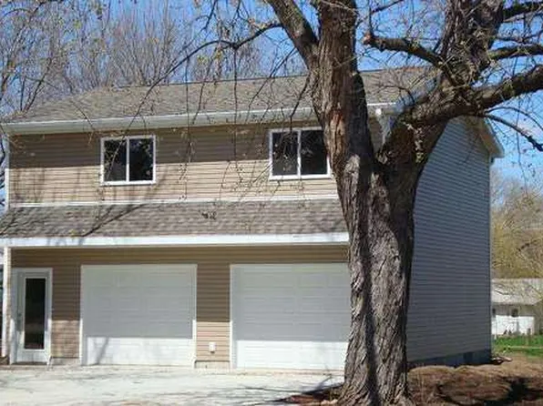 1208 11th St, Auburn, NE 68305