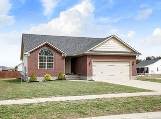 146 Maddie Ln, Shepherdsville, KY 40165