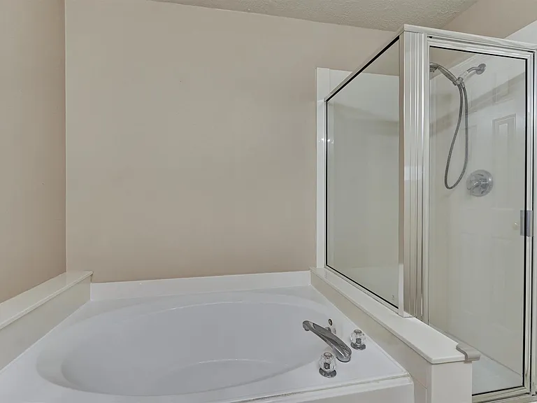 231 Blushwood Pl — Photo 21