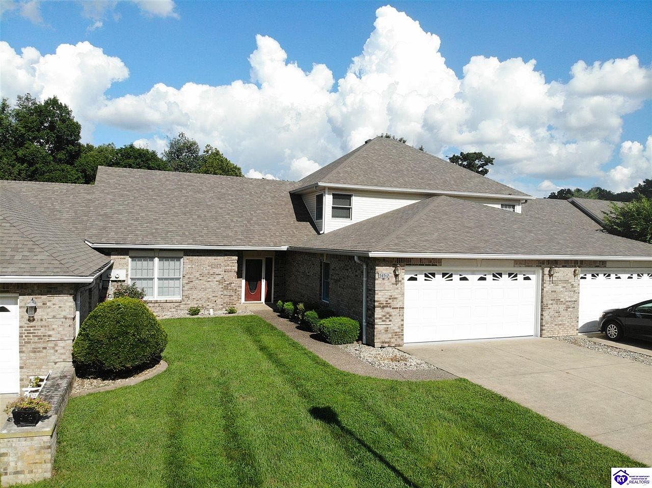 545 Saint Andrews Dr #2