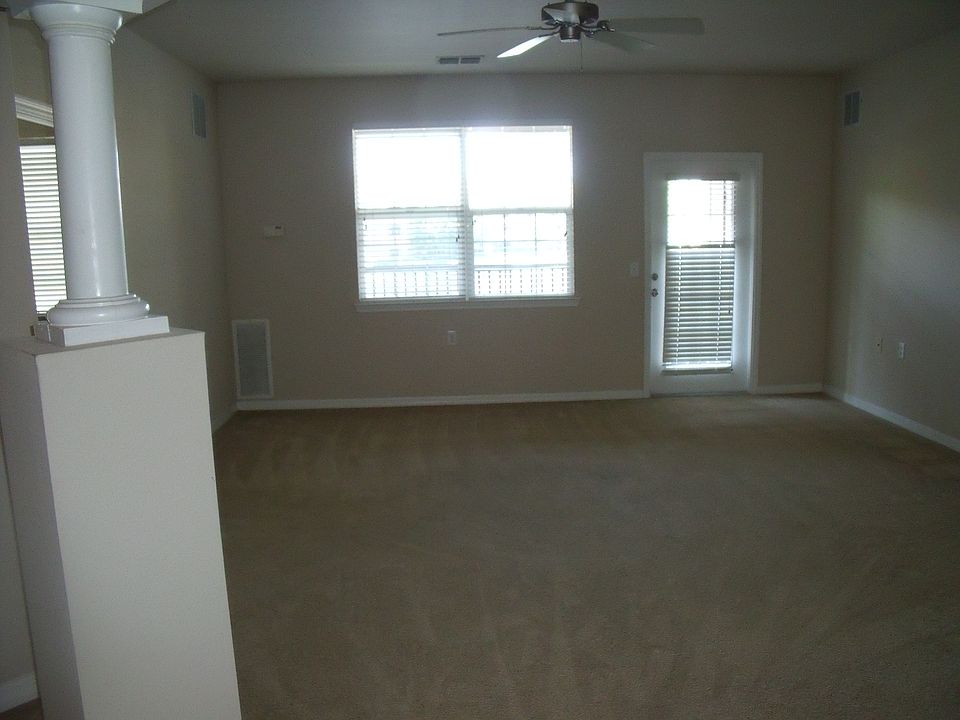 1st image of 1600 Villa Capri Cir APT 115