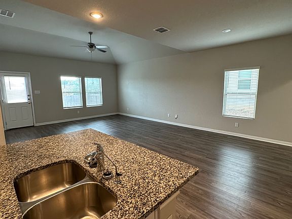 3rd image of 9404 Tennant Ln