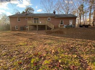 2037 Riley Rd, Amissville, VA 20106