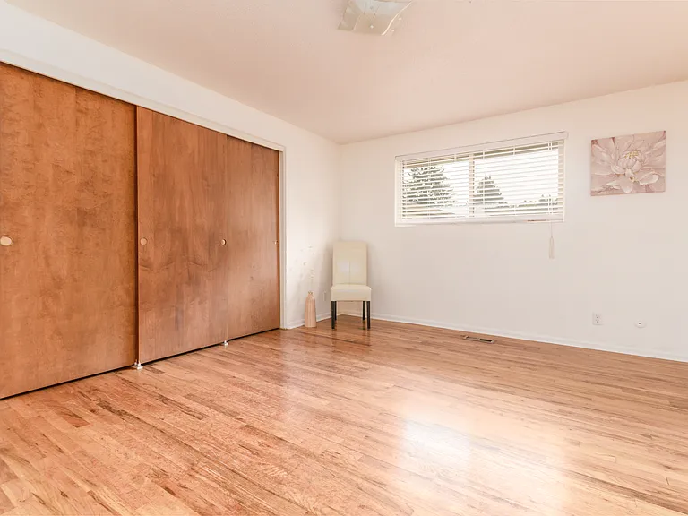 1400 S Gourley St #1400 — Photo 6