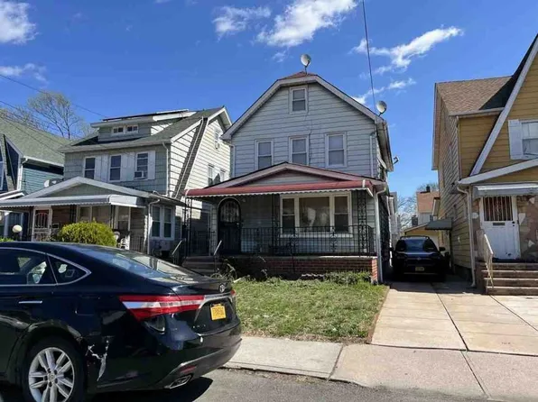 111-35 202nd St, Saint Albans, NY 11412