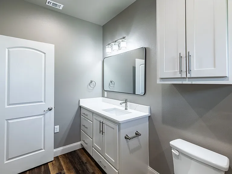 2409 Bois D Arc St — Photo 16