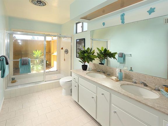 4th image of 2134 Tondolea Ln