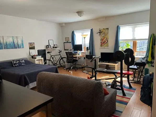 2536 38th St APT 1F, Astoria, NY 11103