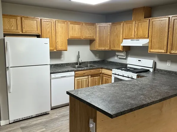 Creekwood 1930, 1930 N Creekwood Park Cir #3, Palmer, AK 99645