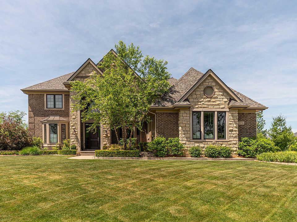1st image of 2376 Westbrooke Cir S