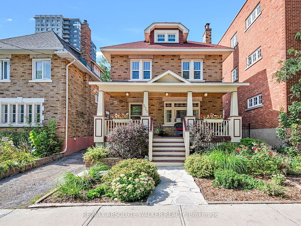 1st image of 425 Besserer St