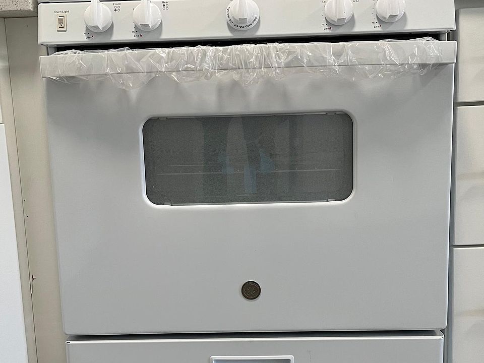 New gas stove
