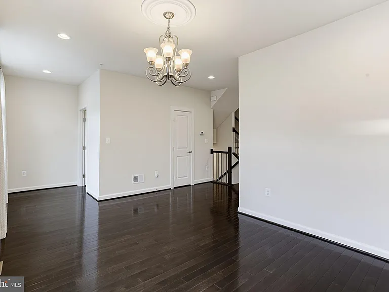 8144 Westside Blvd — Photo 7