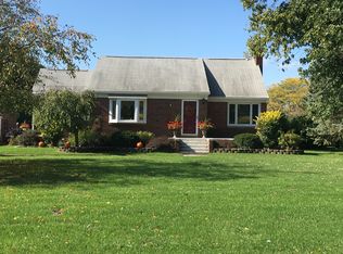 16422 Elwell Rd, Van Buren Township, MI 48111
