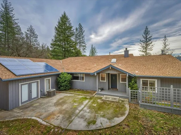 14752 Little Greenhorn Rd, Grass Valley, CA 95945