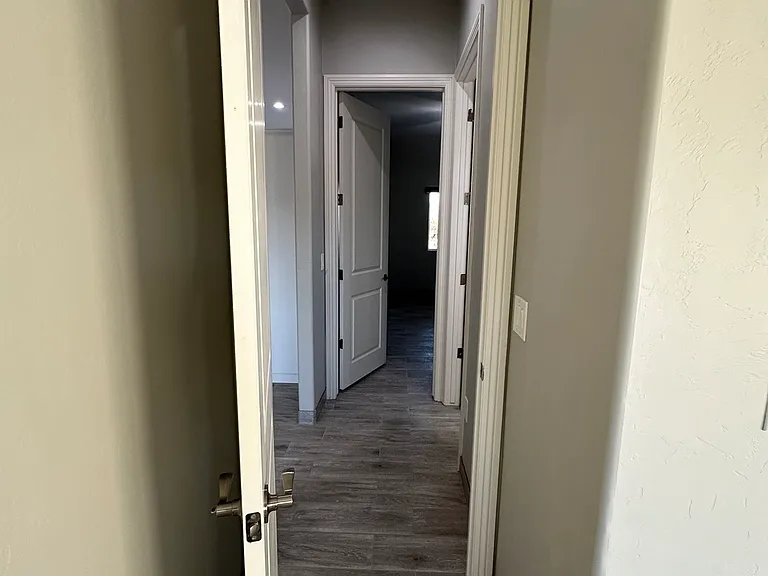1846 Burns Ct — Photo 9