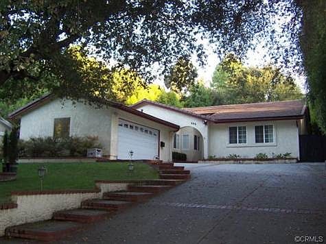 1st image of 689 W Montecito Ave