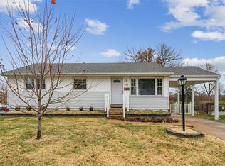 9909 Solar Ln, Saint Louis, MO