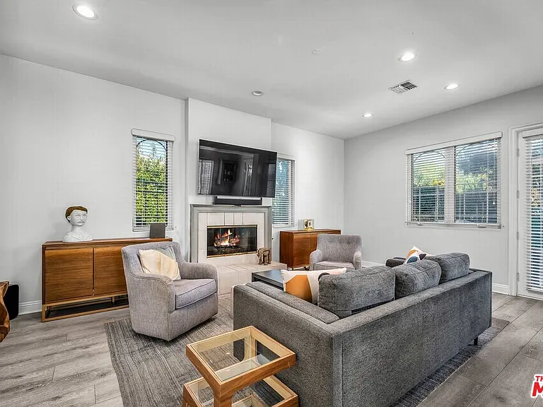 928 Harbor Crossing Ln — Photo 15