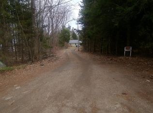 215 Ward Hill Rd, Phillipston, MA 01331