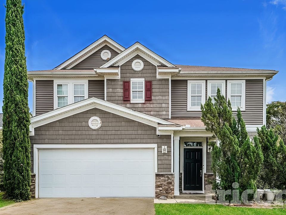 1st image of 121 Averasboro Dr