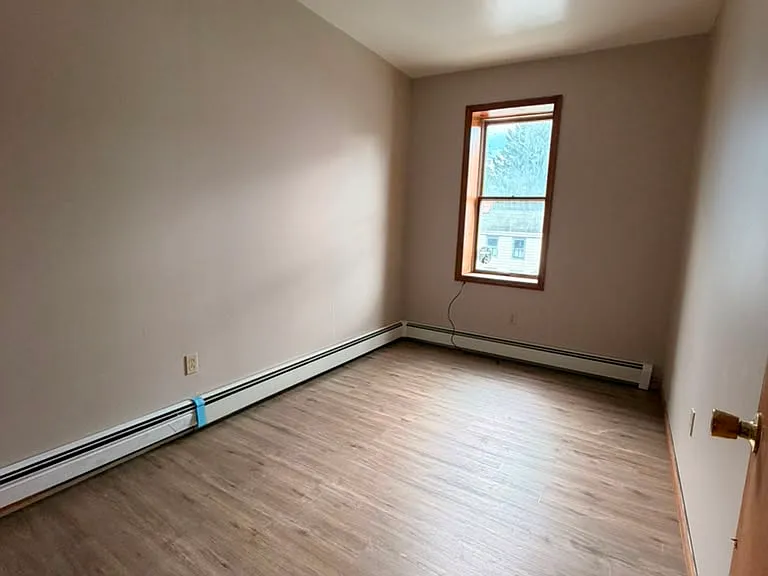 373 3rd St #2 — Photo 9