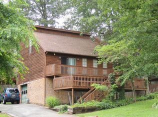 2009 Michael Dr, Johnson City, TN 37604