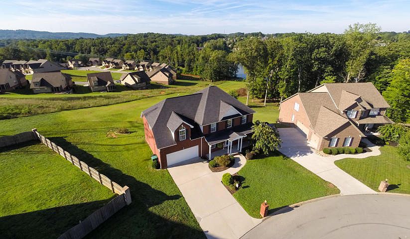 1st image of 8317 Oasis Ln