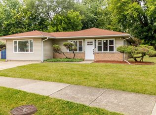 574 Lakewood Blvd, Park Forest, IL 60466