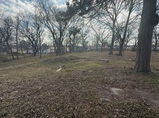 513 W 9th St, Ada, OK 74820