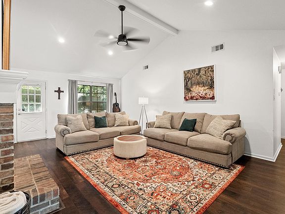 4th image of 9 Morrison Ct