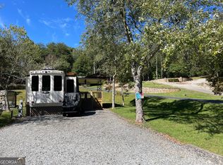 94 Bridge Loop Dr, Cleveland, GA 30528