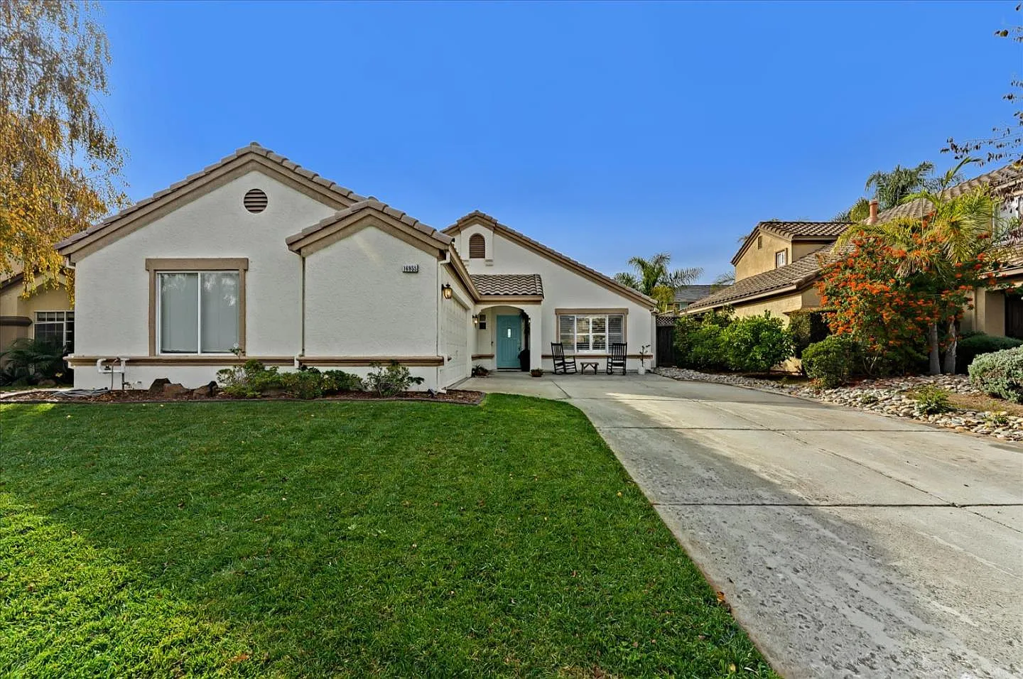 16955 Pine Way photo 1