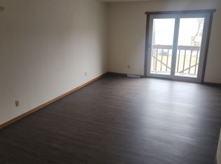 16 Fordem Ct, Madison, WI 53704