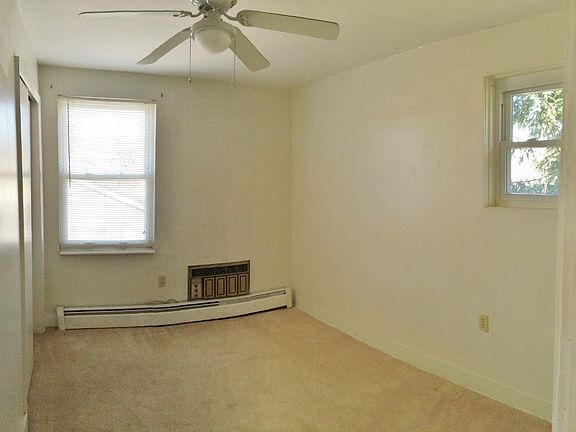 2nd bedroom or office