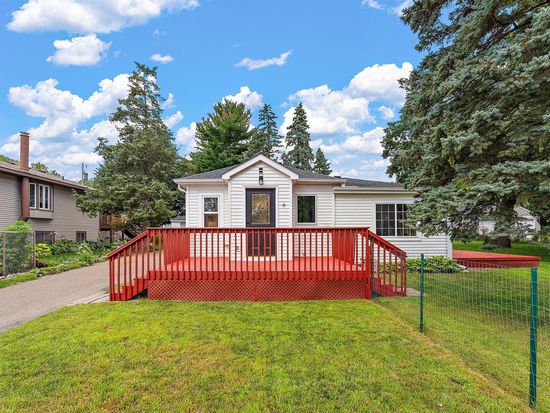 1907 Whitaker St, White Bear Lake, MN 55110