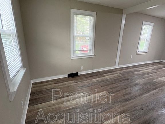 2nd image of 507 Porter St