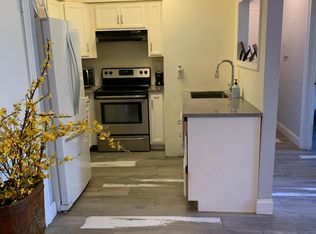 25 Village Green Rd, Bedminster, NJ 07921