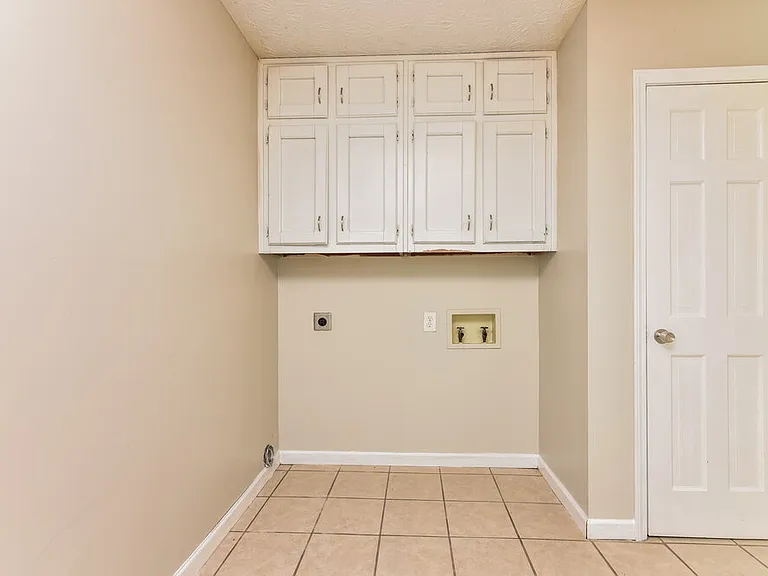 5002 Post Road Ct — Photo 15