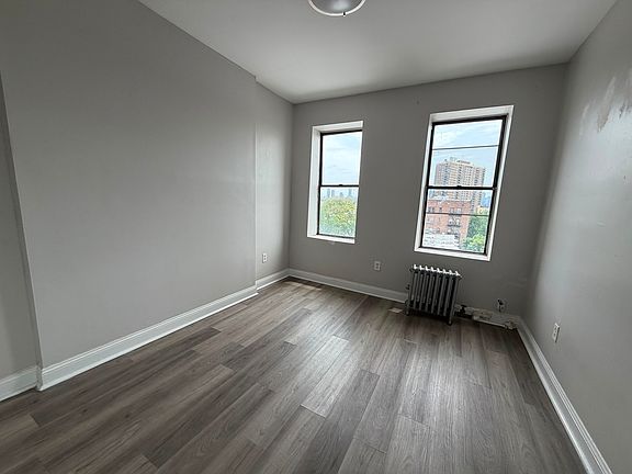 2nd image of 330 50th St #54E