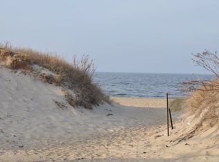 9714 11th Bay St APT 8, Norfolk, VA 23518