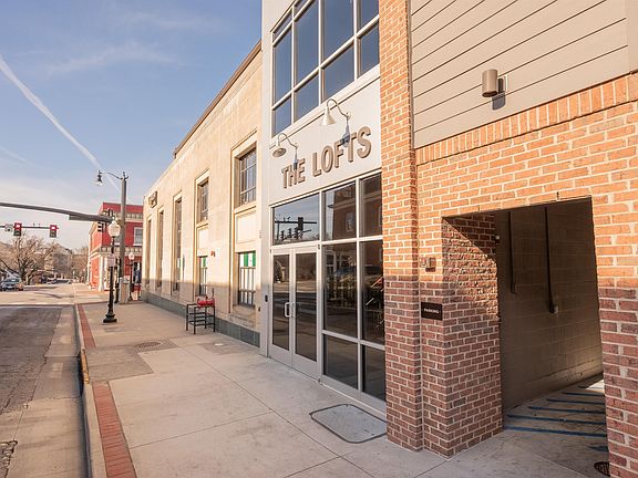 3rd image of 100 N Main St Suite 302