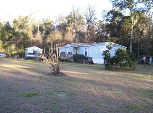 1076 NE 394th Ave, Old Town, FL 32680