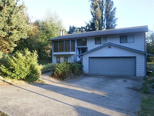 1st image of 3207 NE 205th St