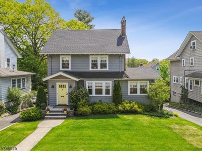 446 Ridgewood Rd, Maplewood, NJ, 07040