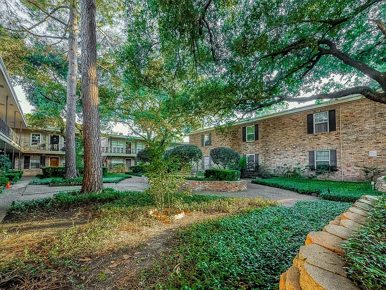 3224 Timmons Ln #147 — Photo 32