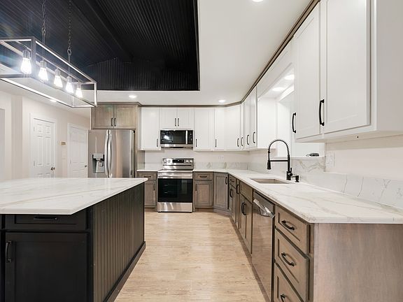 4th image of 7123 Heather Ln