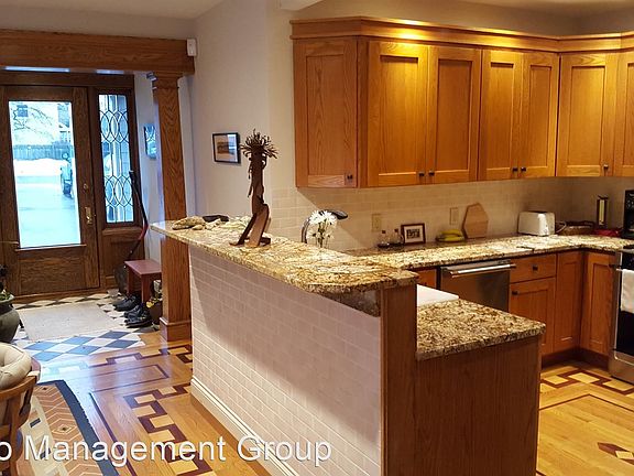 5th image of 1394 Amherst St #8336574