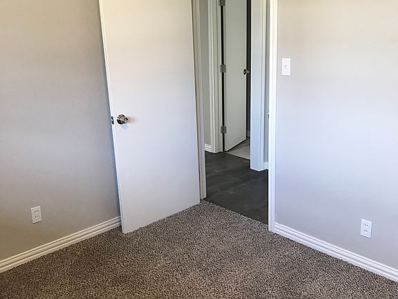 4th image of 1549 Murray Dr