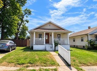 2712 Edwards St, Granite City, IL 62040